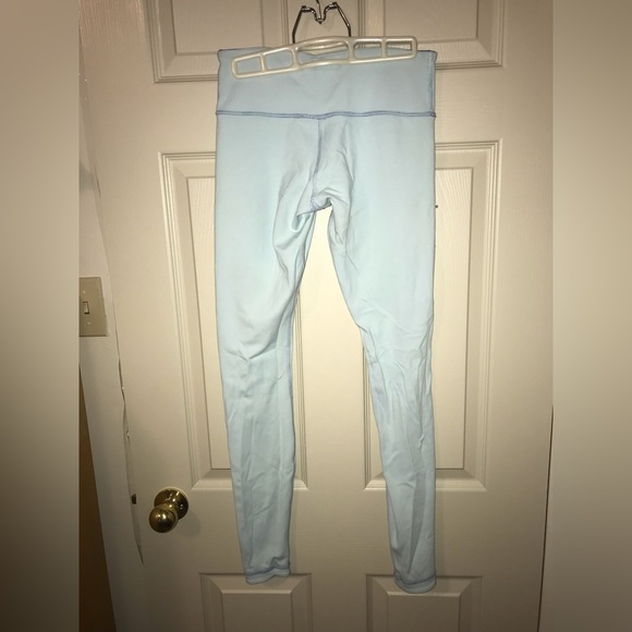 Lululemon | 6 - Picture 4 of 5